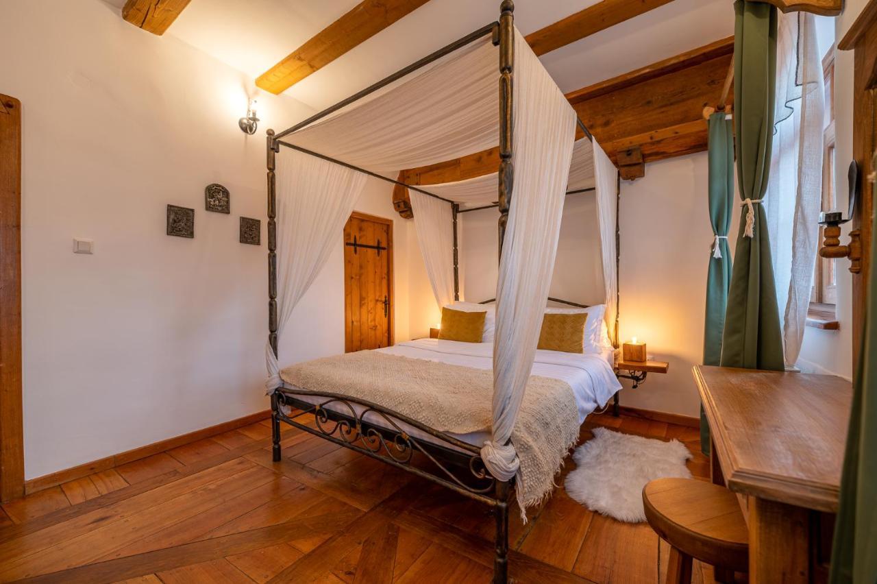 Boutique Hotel Von Graf Sighişoara Exterior foto