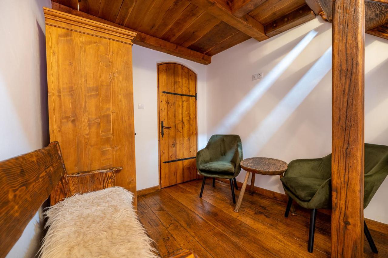 Boutique Hotel Von Graf Sighişoara Exterior foto