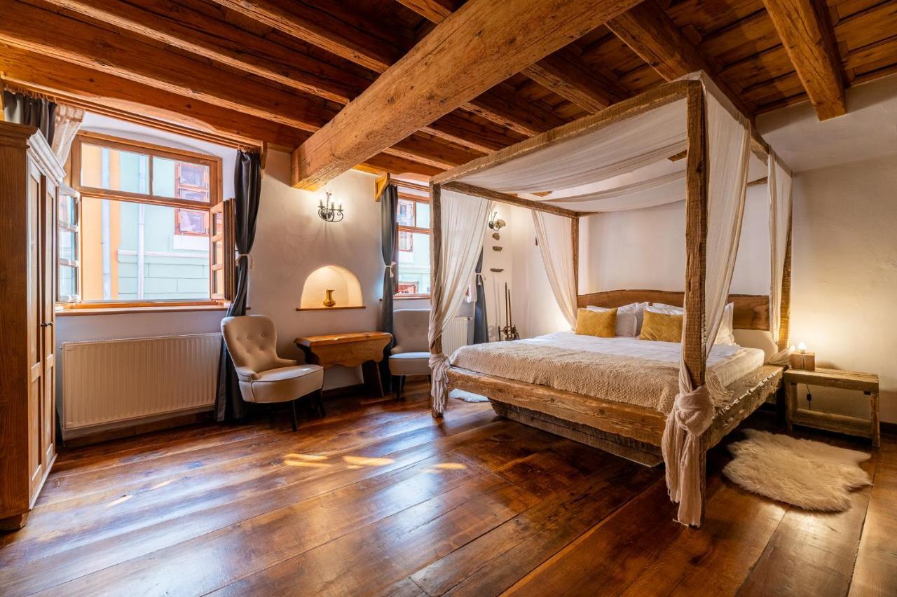Boutique Hotel Von Graf Sighişoara Exterior foto